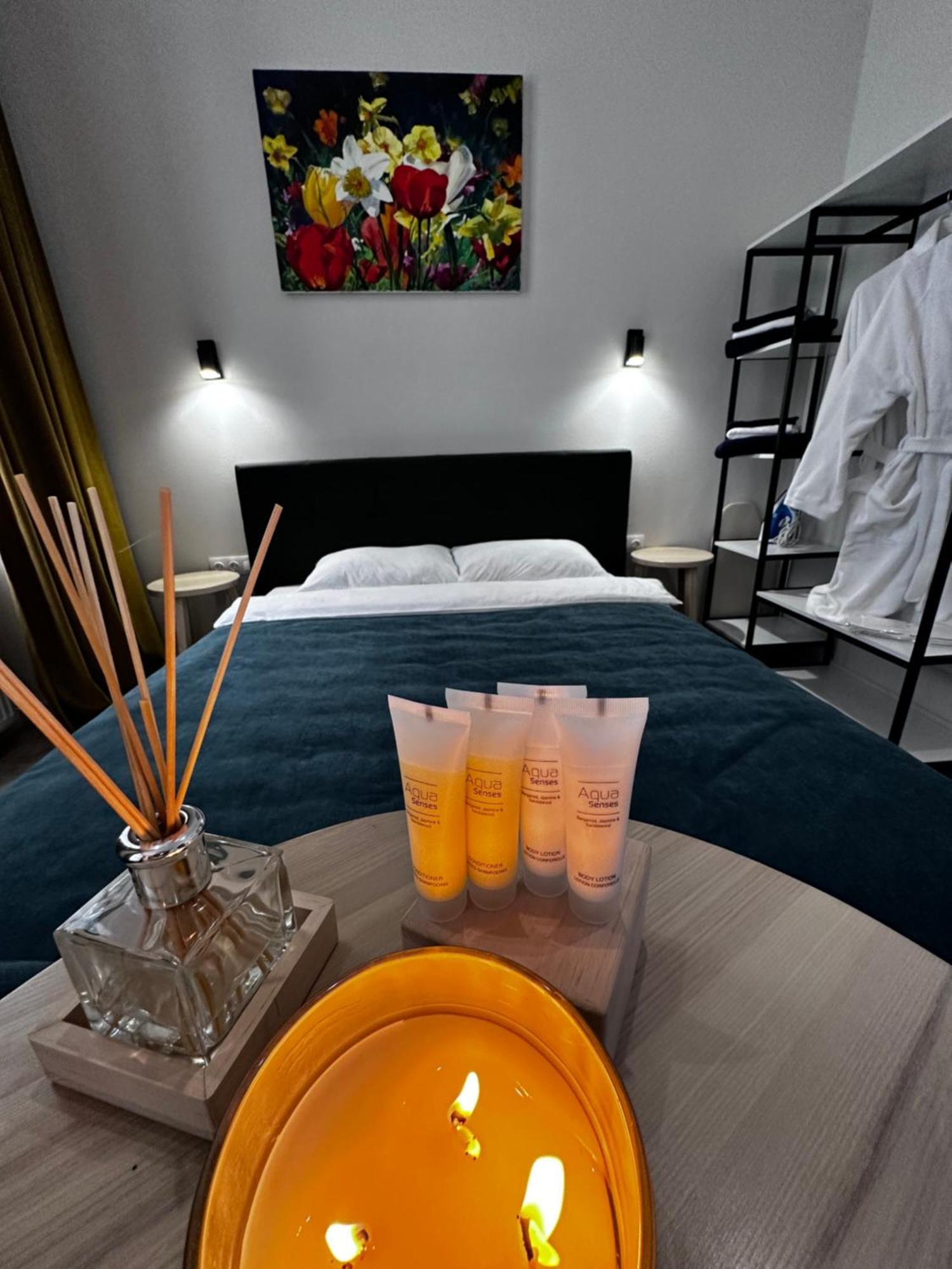 Hotel Gallery 21 Lviv Extérieur photo