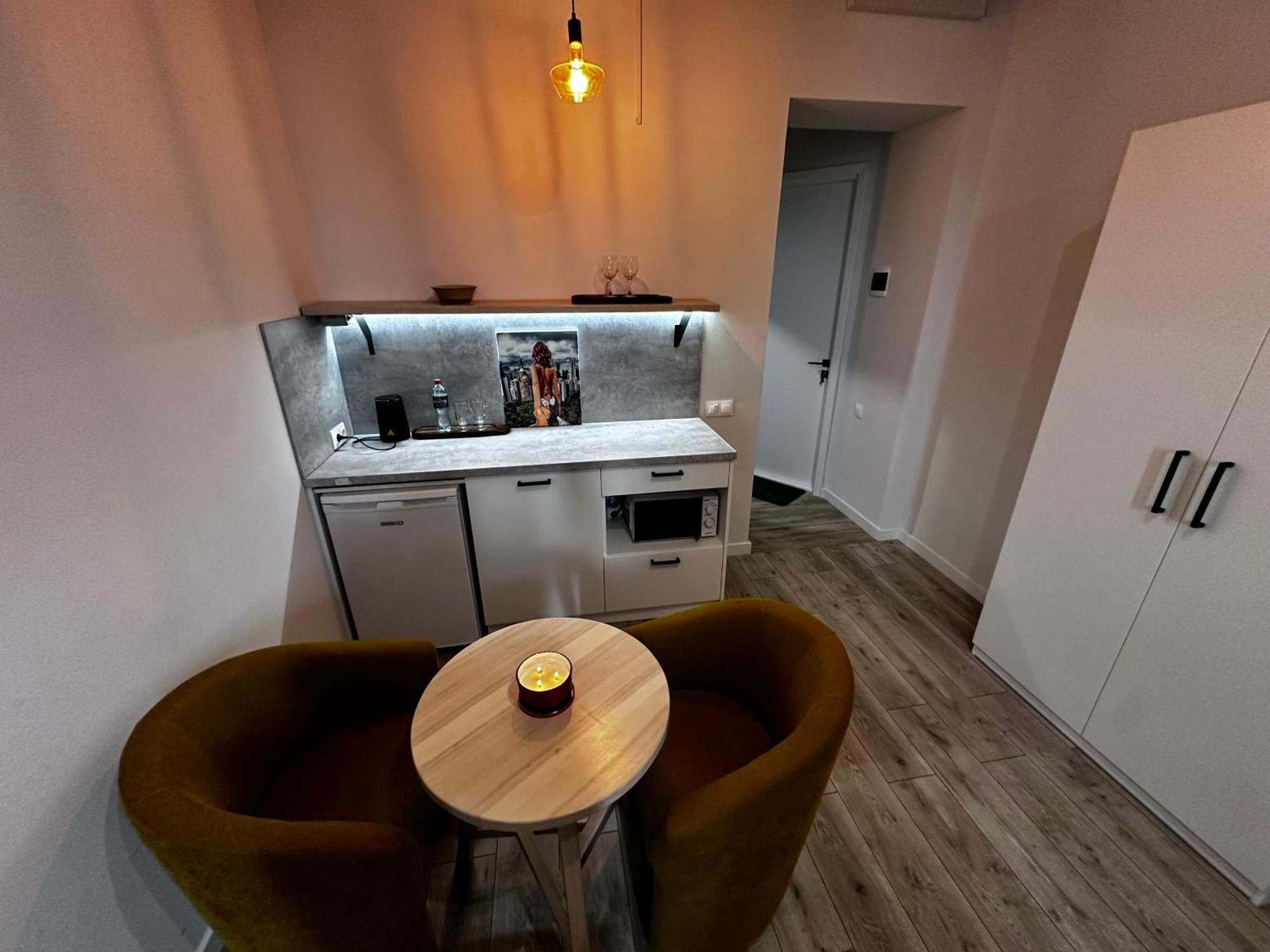 Hotel Gallery 21 Lviv Extérieur photo